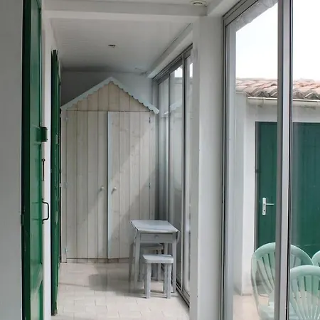 La Solanum - Charmante Petite Maison Rethaise. بيت للعطل