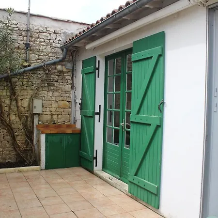 La Solanum - Charmante Petite Maison Rethaise. *